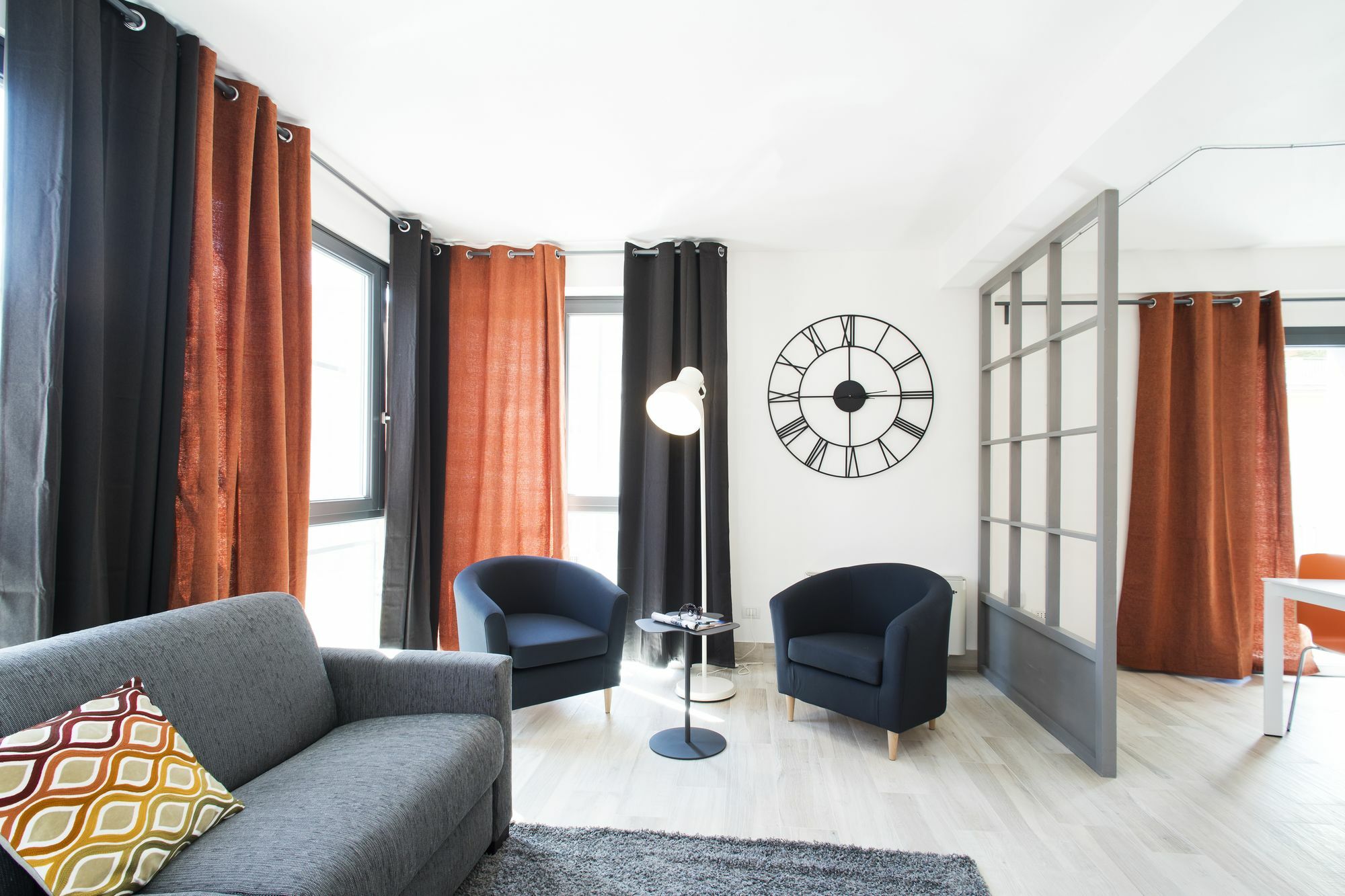 Skytower - The Right Space Apartment *
